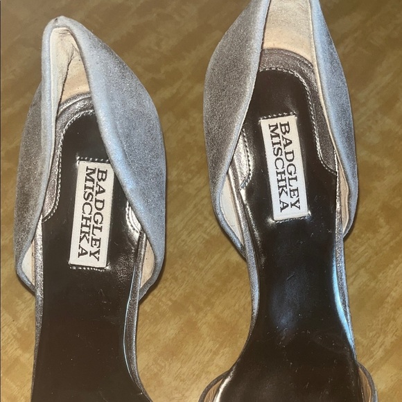 Badgley Mischka Metallic Silver Embellished Heels  SZ 9 1/2 M w/ dust bag - Picture 4 of 15